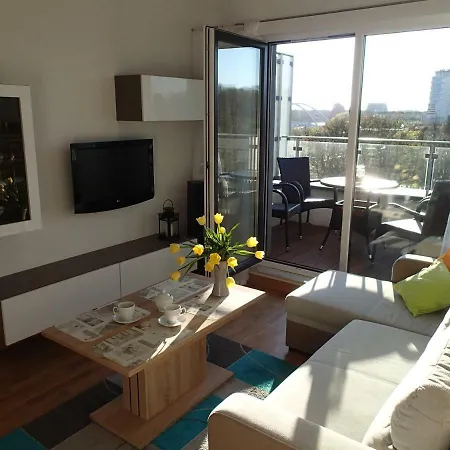 Apartament Dla Ciebie Z Tarasem I Garazem Kolobrzeg Exterior photo